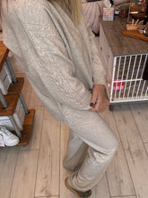 Load image into Gallery viewer, Vicky