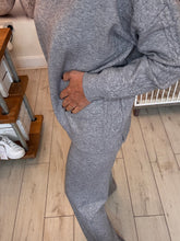 Load image into Gallery viewer, Vicky