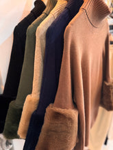 Load image into Gallery viewer, Lush