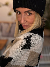 Load image into Gallery viewer, Chance