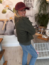 Load image into Gallery viewer, Sienna