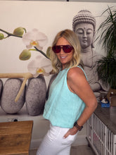 Load image into Gallery viewer, Dolly