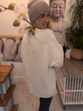 Load image into Gallery viewer, Lois