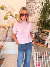 Load image into Gallery viewer, Cara