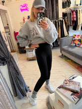 Load image into Gallery viewer, Verity