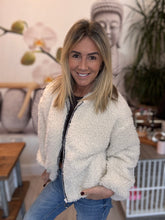 Load image into Gallery viewer, Sandy