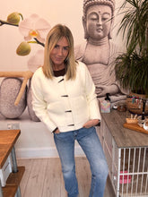 Load image into Gallery viewer, Enzo