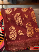 Load image into Gallery viewer, Paisley