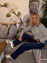 Load image into Gallery viewer, Missy