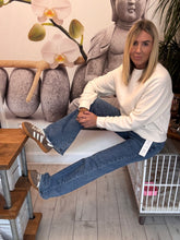 Load image into Gallery viewer, Alpine