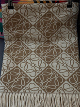 Load image into Gallery viewer, Love