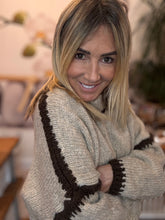 Load image into Gallery viewer, Stitch