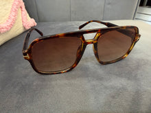 Load image into Gallery viewer, Sunglasses