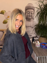 Load image into Gallery viewer, Lin