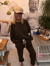 Load image into Gallery viewer, Taylor