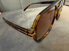 Load image into Gallery viewer, Sunglasses