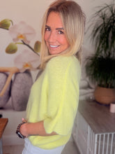 Load image into Gallery viewer, Oasis