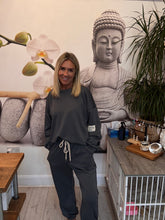 Load image into Gallery viewer, Taylor