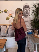 Load image into Gallery viewer, Lacey