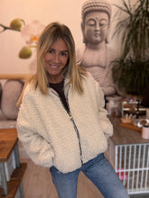 Load image into Gallery viewer, Sandy