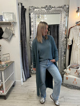 Load image into Gallery viewer, Cara