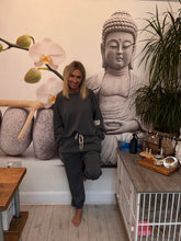 Load image into Gallery viewer, Taylor