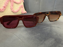 Load image into Gallery viewer, Sunglasses
