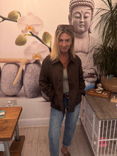 Load image into Gallery viewer, Jackie

