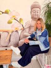 Load image into Gallery viewer, Petal
