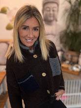 Load image into Gallery viewer, Ivy
