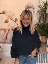 Load image into Gallery viewer, Lush
