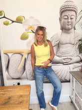 Load image into Gallery viewer, Cassis
