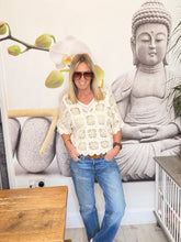 Load image into Gallery viewer, Lottie
