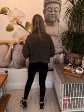 Load image into Gallery viewer, Ivy
