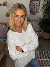 Load image into Gallery viewer, Mandy
