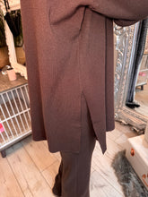 Load image into Gallery viewer, Vanda
