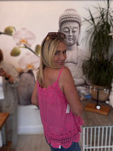 Cami