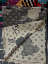 Load image into Gallery viewer, Bunny’s
