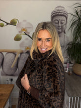 Load image into Gallery viewer, Marie
