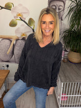 Load image into Gallery viewer, Mandy
