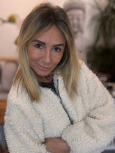 Load image into Gallery viewer, Sandy
