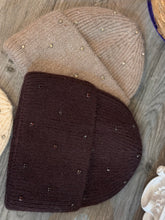 Load image into Gallery viewer, Tinsel
