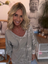 Load image into Gallery viewer, Mandy
