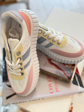 Load image into Gallery viewer, Malibu
