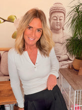 Load image into Gallery viewer, Petal
