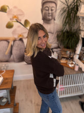 Load image into Gallery viewer, Acorn
