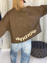 Load image into Gallery viewer, Peace &amp; love
