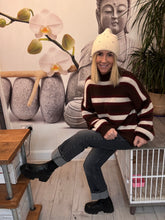 Load image into Gallery viewer, Candy
