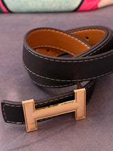 Load image into Gallery viewer, Hermit
