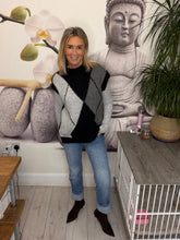 Load image into Gallery viewer, Tanya
